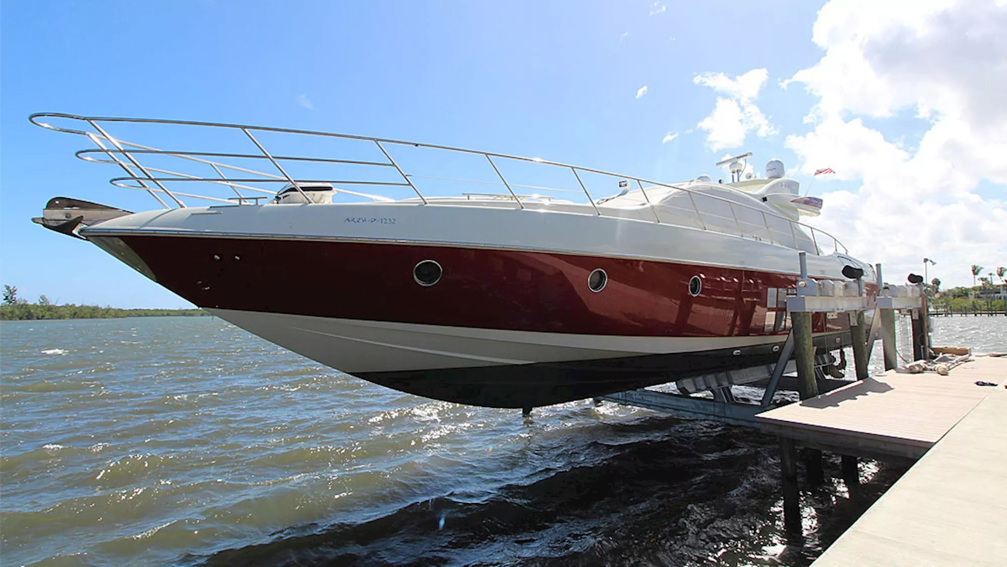 Explore Quality Aluminum Boat Lifts: Request a Brochure | Tide Tamer